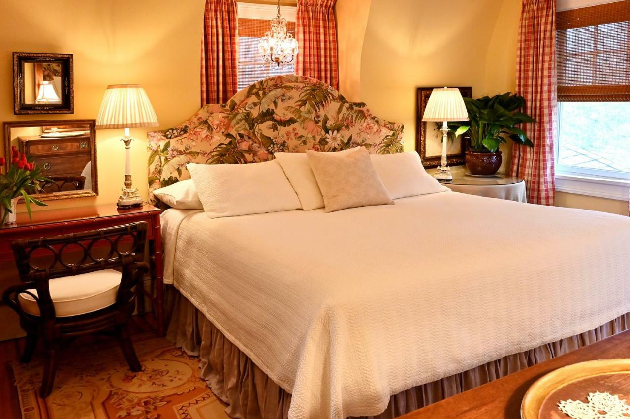 Hilltop House Bed & Breakfast Amenia Kültér fotó